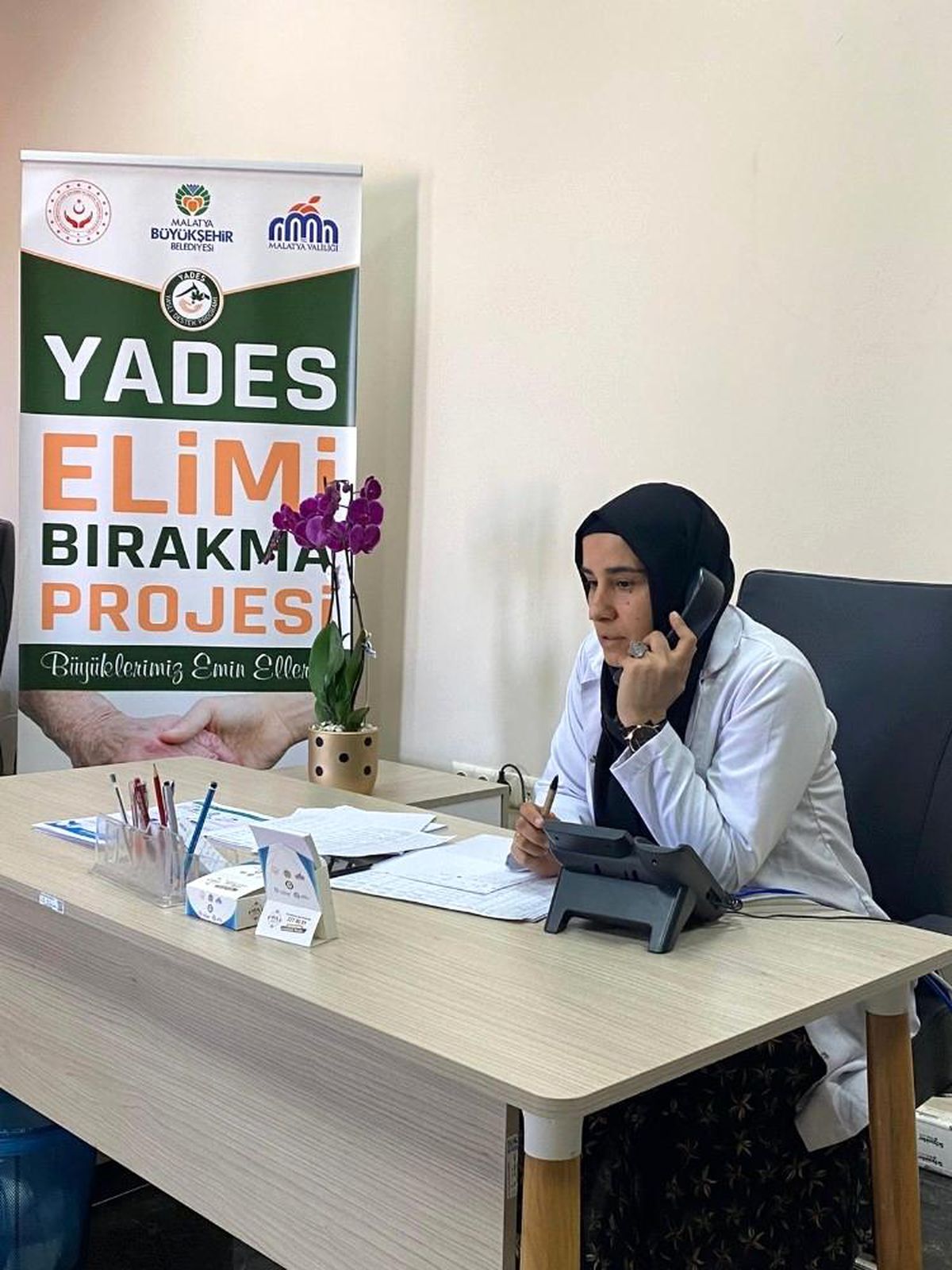 Malatya Büyükşehir Belediyesi Kovid-19 salgınına karşı 65 yaş ve üzeri vatandaşları bilgilendiriyor