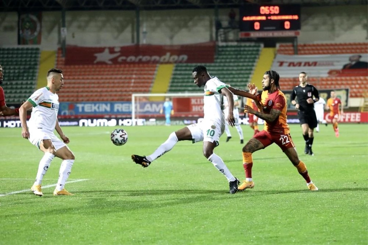 Aytemiz Alanyaspor, sahasında Galatasaray\'a 1-0\'lık skorla mağlup oldu