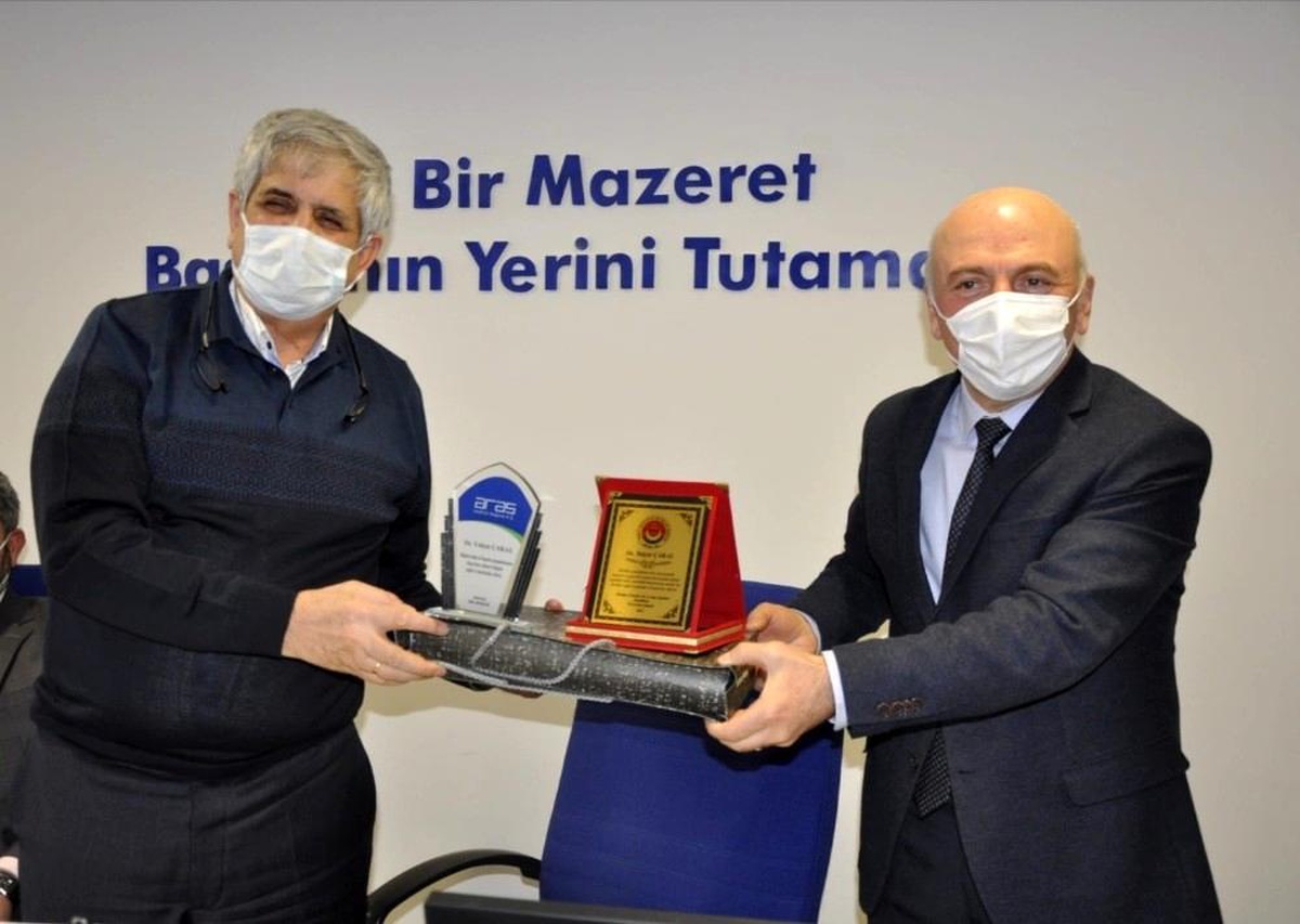 Aras EDAŞ\'ta ayrılan personellere plaket takdim edildi