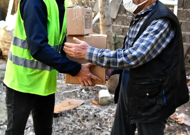 Büyükşehir, 50 günde 90 bin hanenin kapısını çaldı