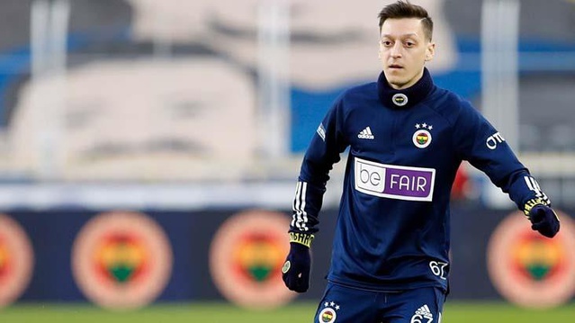 fenerbahce-ile-bein-sports-arasindaki-kavgada-13945524_4066_osd.jpg