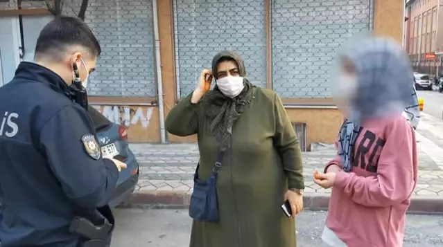 Boğazına bıçak dayadığı kızı kaçırmaya çalıştı, polisler peşine düştü