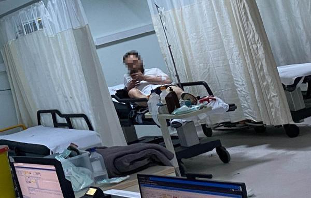 Tartıştığı kişi tarafından 10 yerinden bıçaklandı