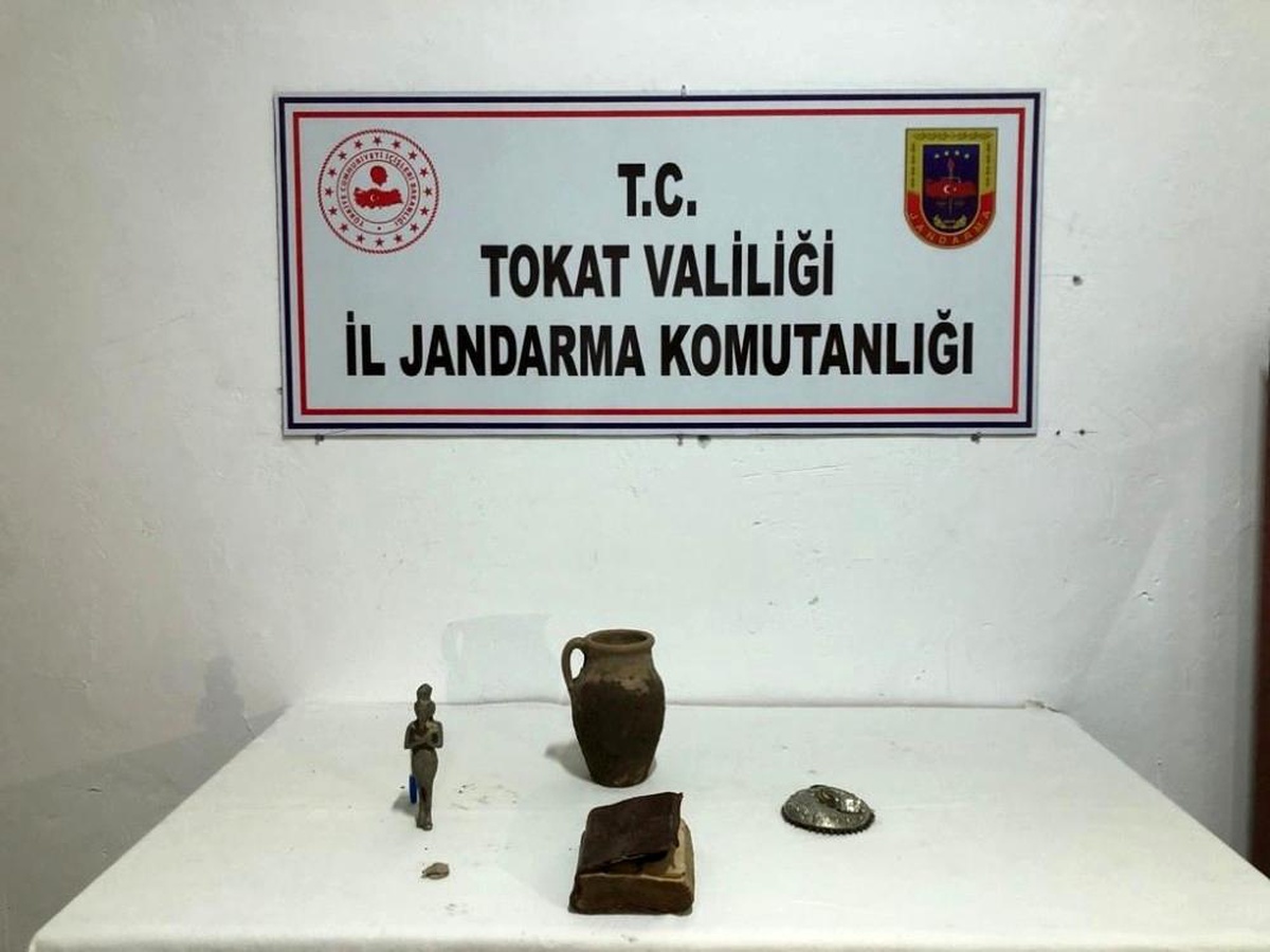Tokat\'ta el yazması Kuran\'ı Kerim ele geçirildi