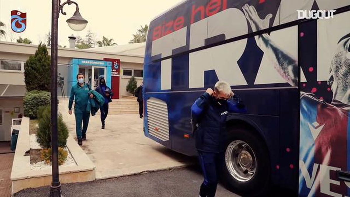 Trabzonspor\'un Başakşehir Deplasmanının Perde Arkası