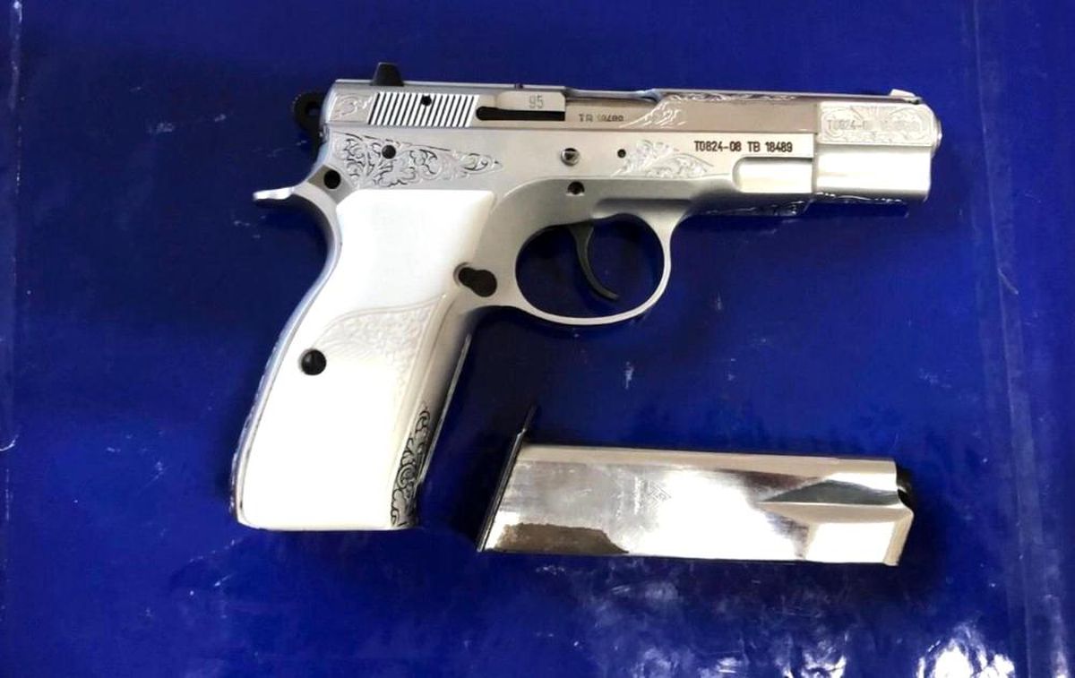 4 yıl hapis cezası ile aranan şahıs polis uygulamasında yakalandı