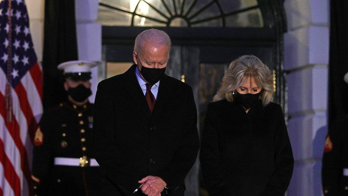 ABD\'de koronavirüs ölümleri 500 bini aştı, Joe Biden \'Acılar karşısında hissizleşmeye direnmeliyiz\' dedi