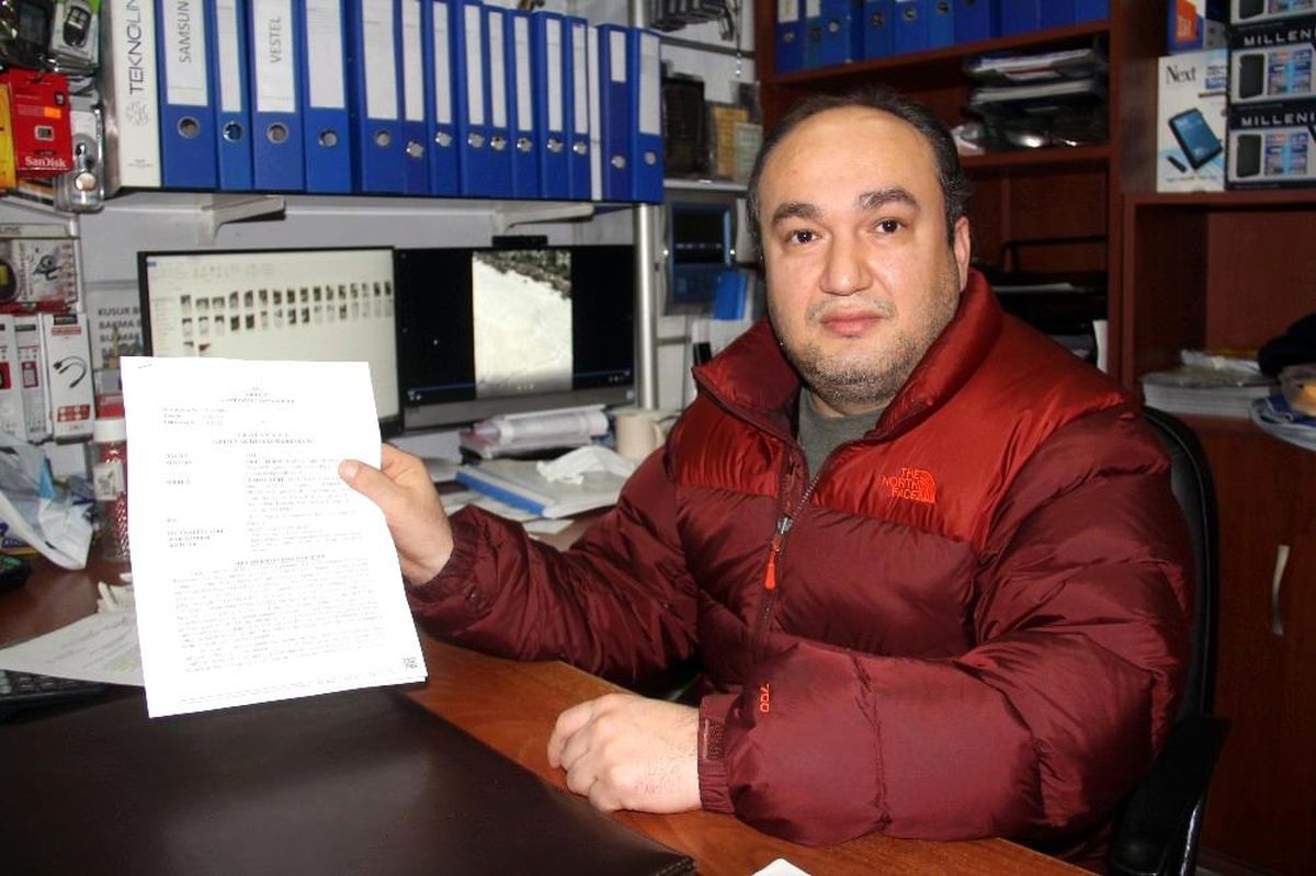 Köy yollarını yapan firma malzemeyi eksik kullanınca muhtar hukuk savaşı başlattı