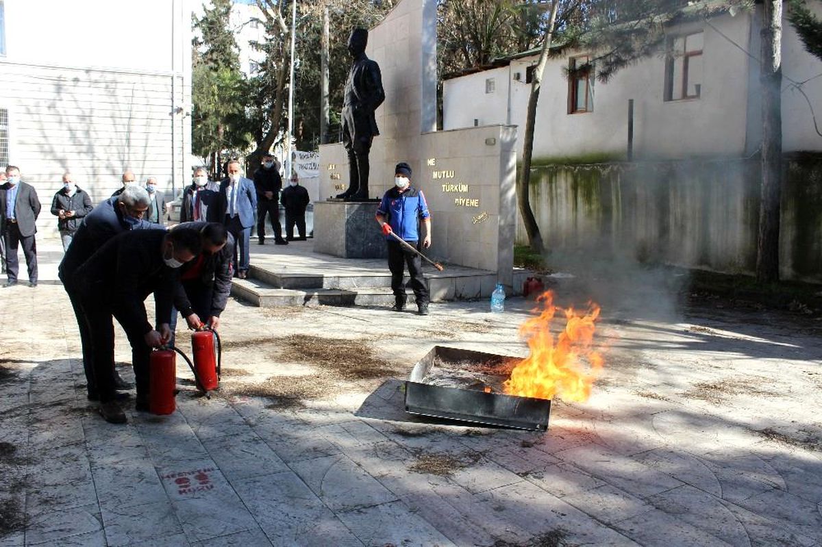 Son dakika! Osmaneli\'de yangın söndürme tatbikatı