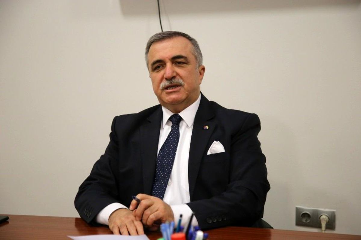 Özlem Zengin\'e memleketi Tokat\'tan destek