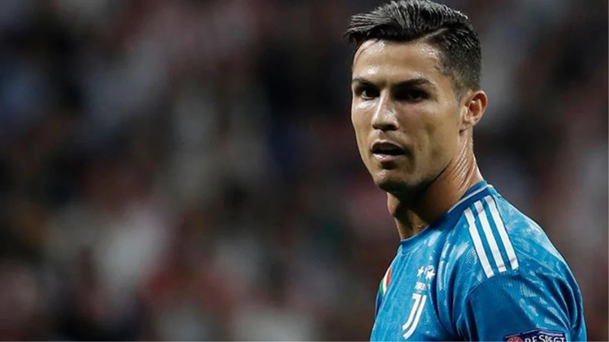 Ronaldo\'nun Juventus\'tan ayrılarak PSG\'ye gitmek istediği iddia edildi