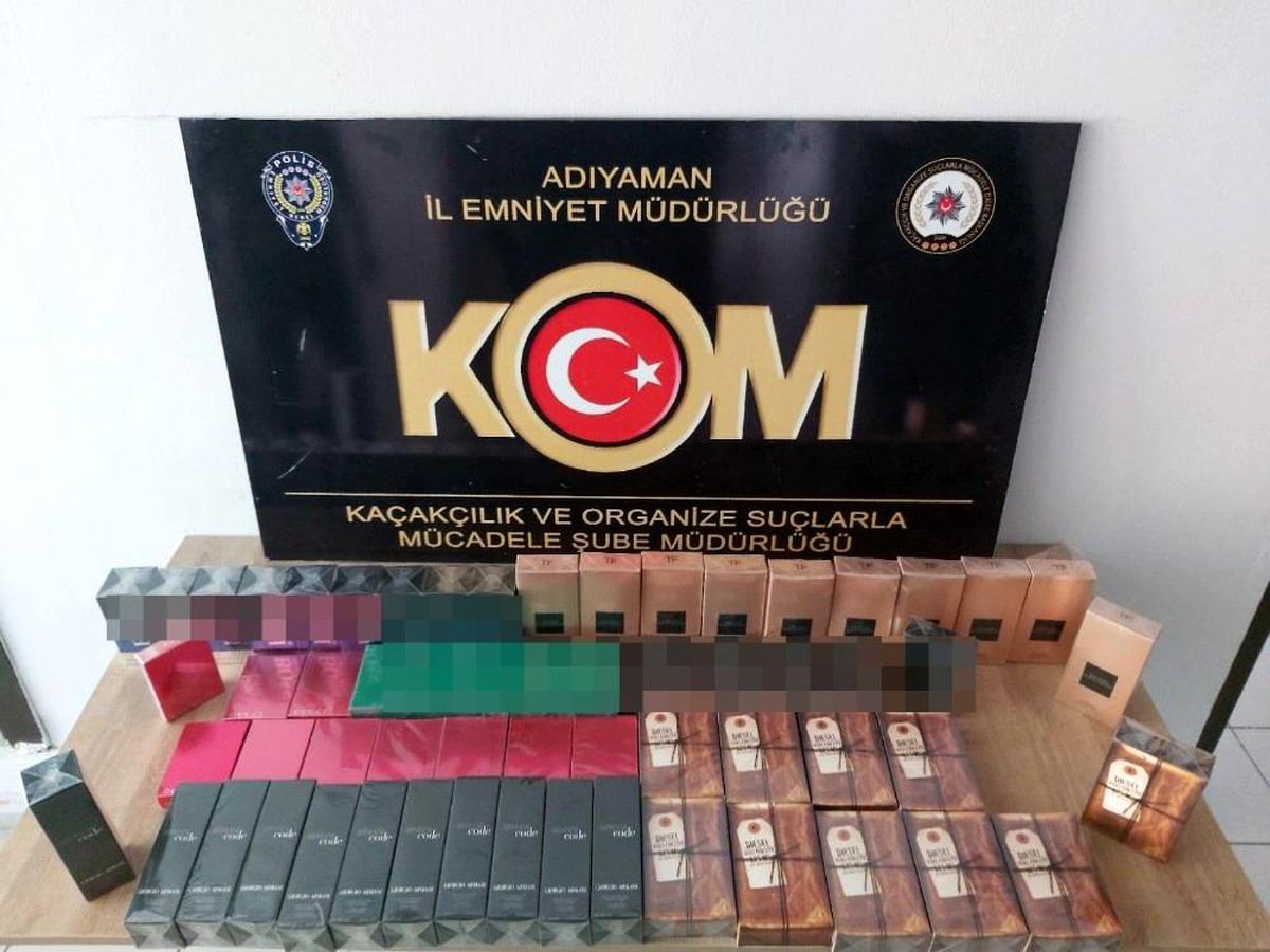 Şüpheli şahsın üzerinden kaçak parfüm çıktı