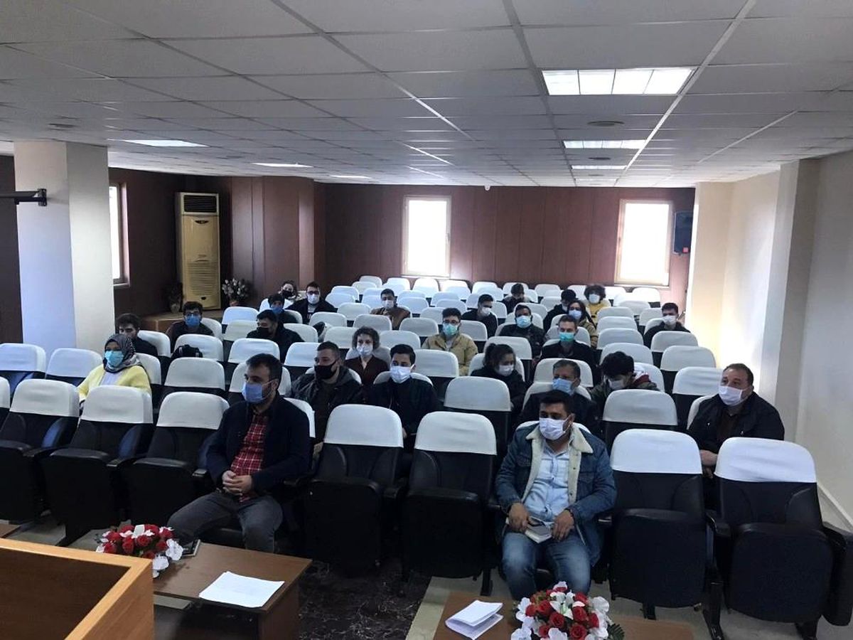 Tarsus\'ta çiftçilere drone ile eğitim
