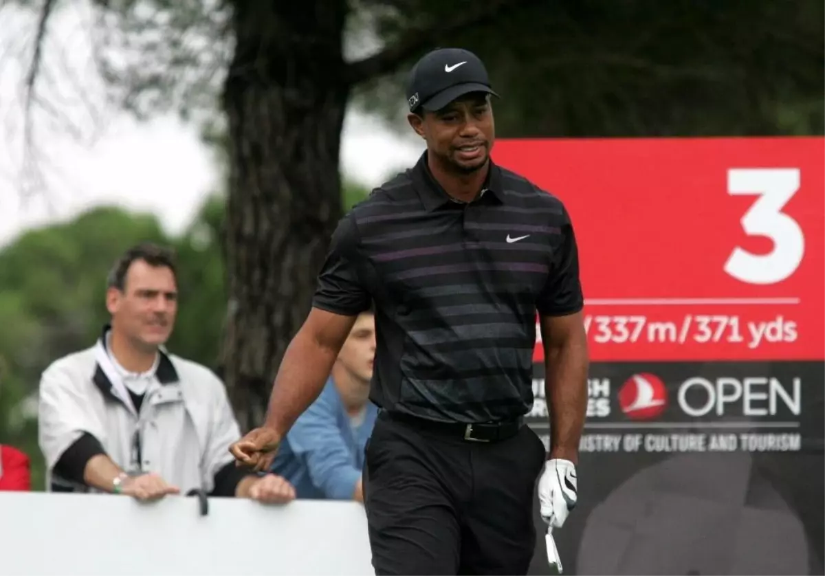 Son dakika haber... Trafik kazası geçiren Tiger Woods hastaneye kaldırıldı