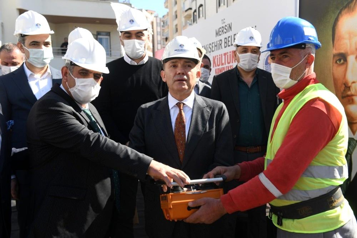 Yenişehir Belediyesi Kültür Kompleksinin temeli atıldı