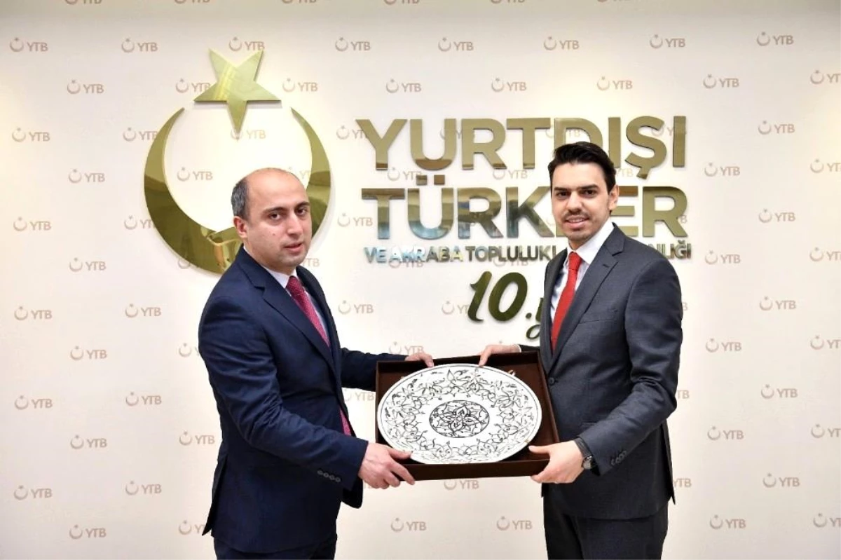 Azerbaycan Eğitim Bakanı Amrullayev\'den YTB\'ye ziyaret