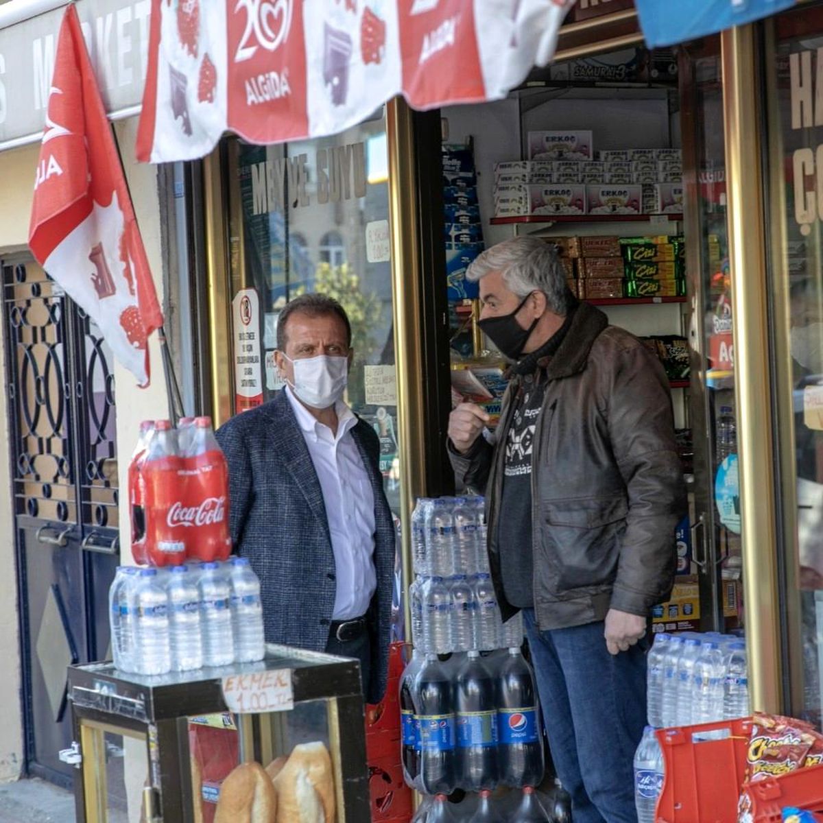 Başkan Seçer esnafla bir araya geldi