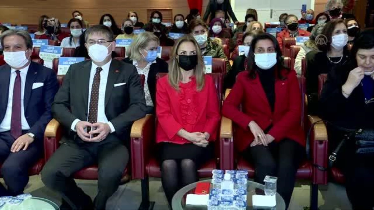 CHP Kadın Kolları Genel Başkanı Nazlıaka, Kocaeli\'de kadınlarla buluştu