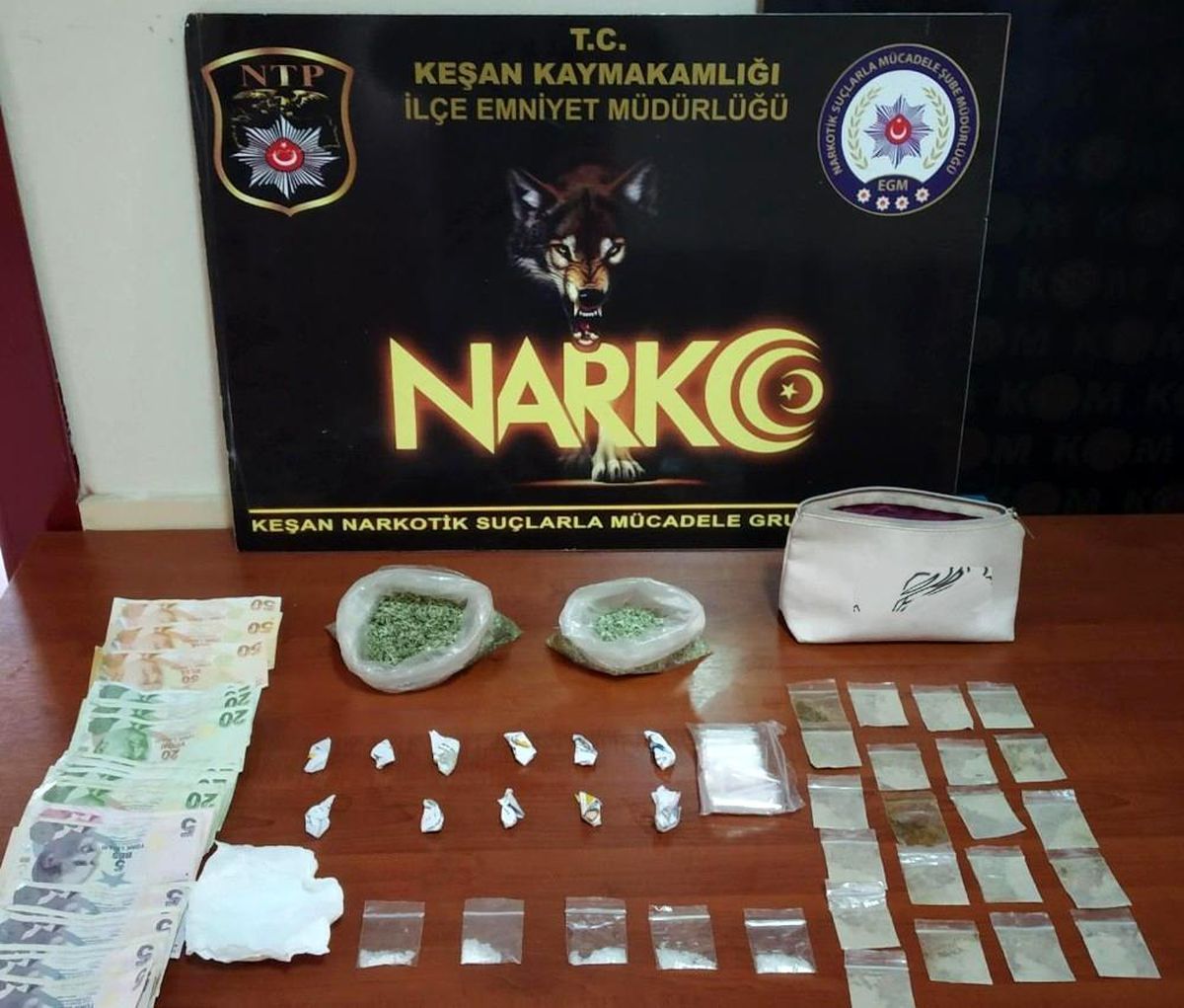 Keşan\'da uyuşturucu operasyonu: 3 tutuklama