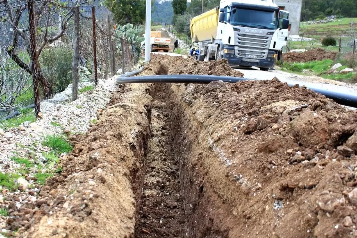 Kumluca\'da Erentepe Mahallesi içme suyuna kavuşuyor