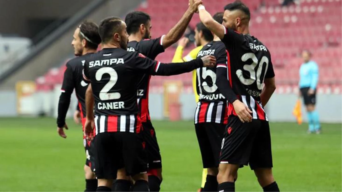 Samsunspor, sahasında Eskişehirspor\'u 6-1 mağlup etti