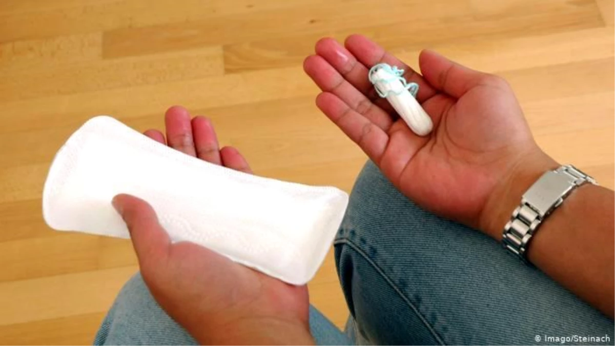 Üniversite öğrencilerine ücretsiz tampon ve ped