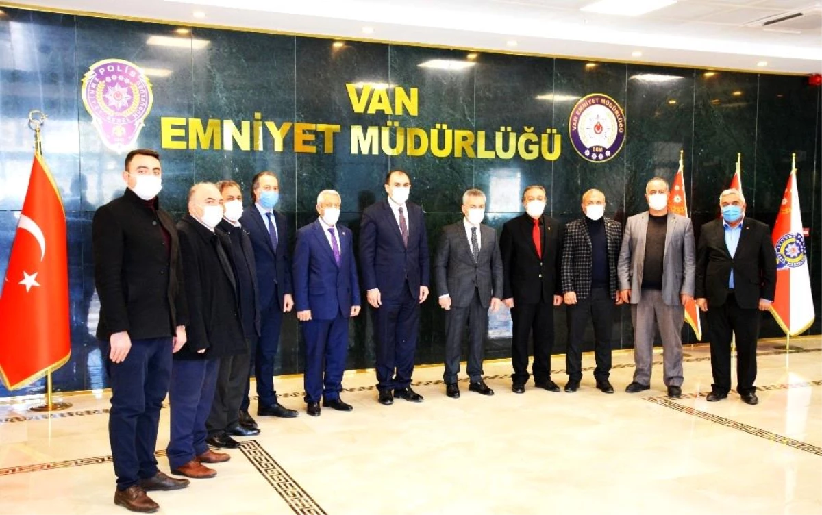 Son dakika haber: Van ESOB Başkanı İsa Berge, Emniyet Müdürü Ali Karabağ\'ı ziyaret etti
