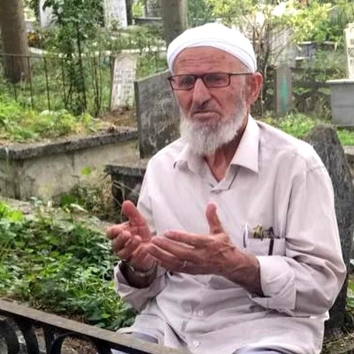 20 yılda bin kez Kur\'an-ı Kerim\'i hatmetmiş