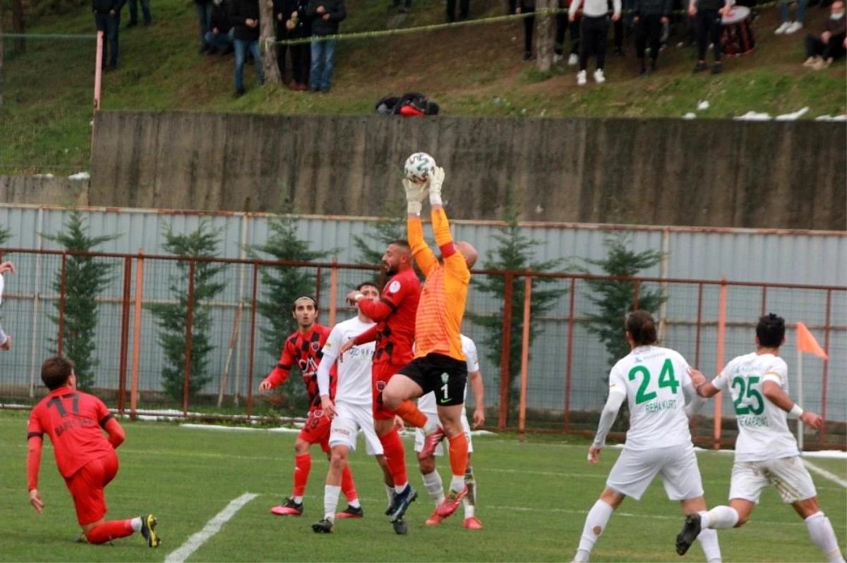 3.Lig: Gölcükspor: 0 Şile Yıldızspor: 1
