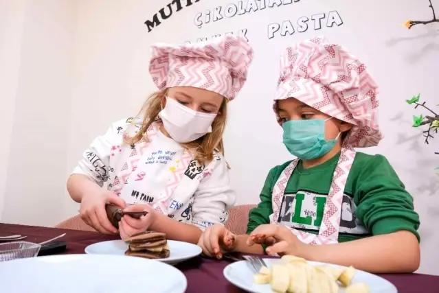 Altındağ'ın minik aşçıları yeni döneme kendi pastalarını yaparak girdiler