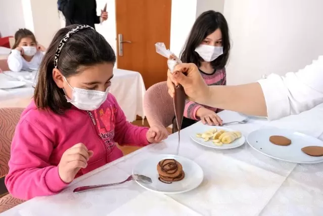 Altındağ'ın minik aşçıları yeni döneme kendi pastalarını yaparak girdiler