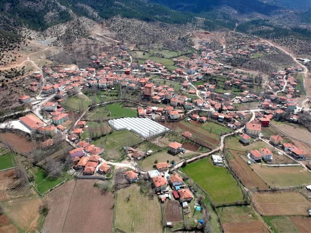 Son dakika haberleri: Altınyayla\'ya bağlı Kızılyaka köyü karantinaya alındı