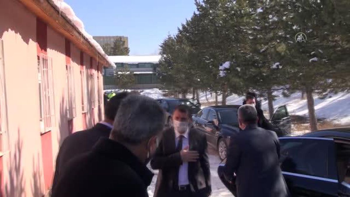 Çevreye ve ekonomiye katkı sağlayan tesiste 100 ton solucan gübresi üretildi