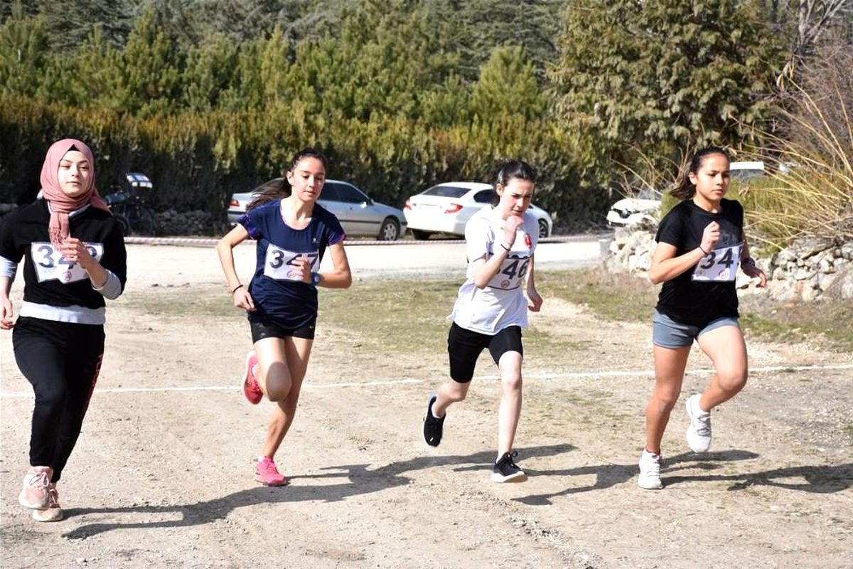 Isparta Atletizm Geliştirme Projesi İl Seçmeleri yapıldı