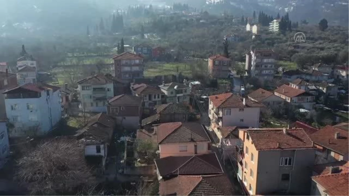 Marmara Depremi\'nin merkez üssü Kocaeli 21 yılın ardından "ağır hasarlı bina" yükünden kurtuluyor