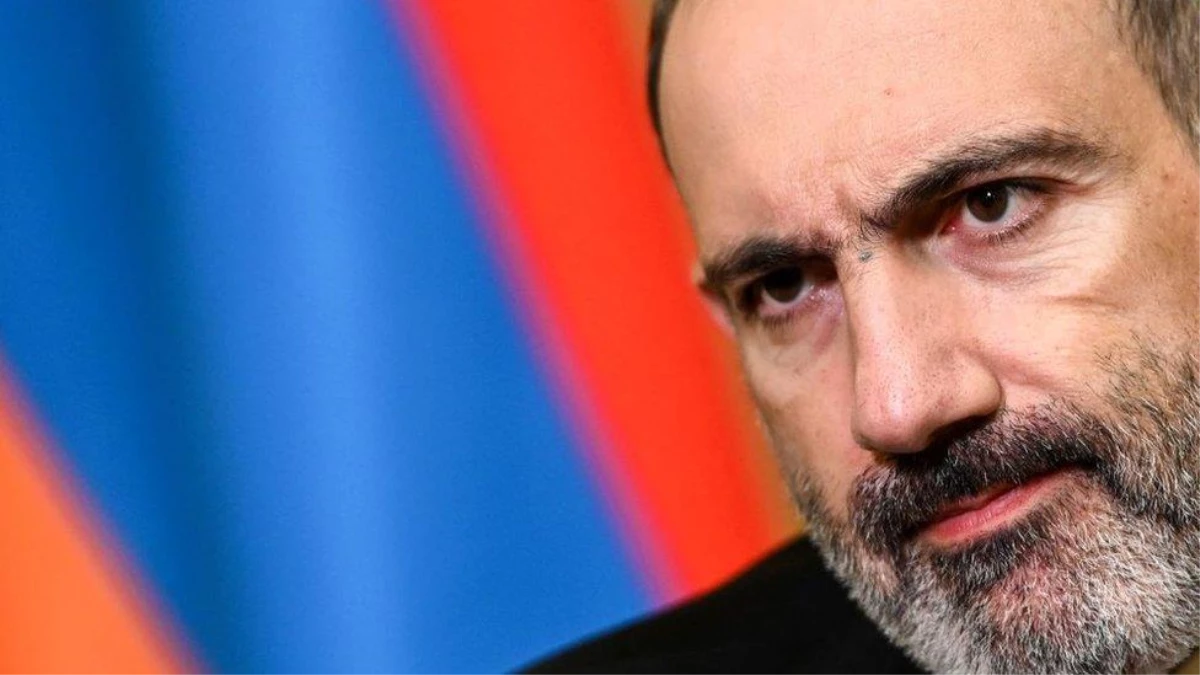 Nikol Paşinyan kimdir: Ermenistan\'ın zor günler geçiren eski gazeteci başbakanı