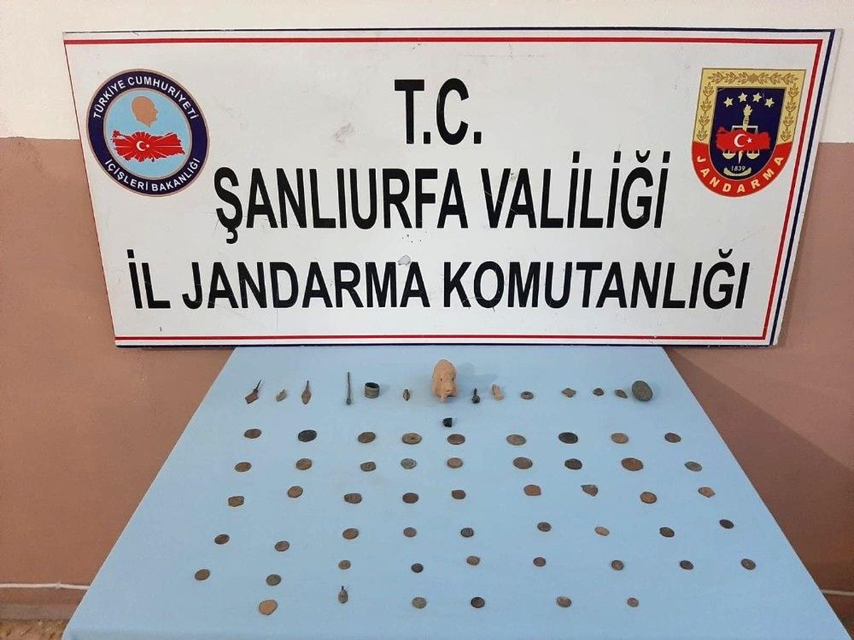 Şanlıurfa\'da Roma dönemine ait tarihi eserler ele geçirildi