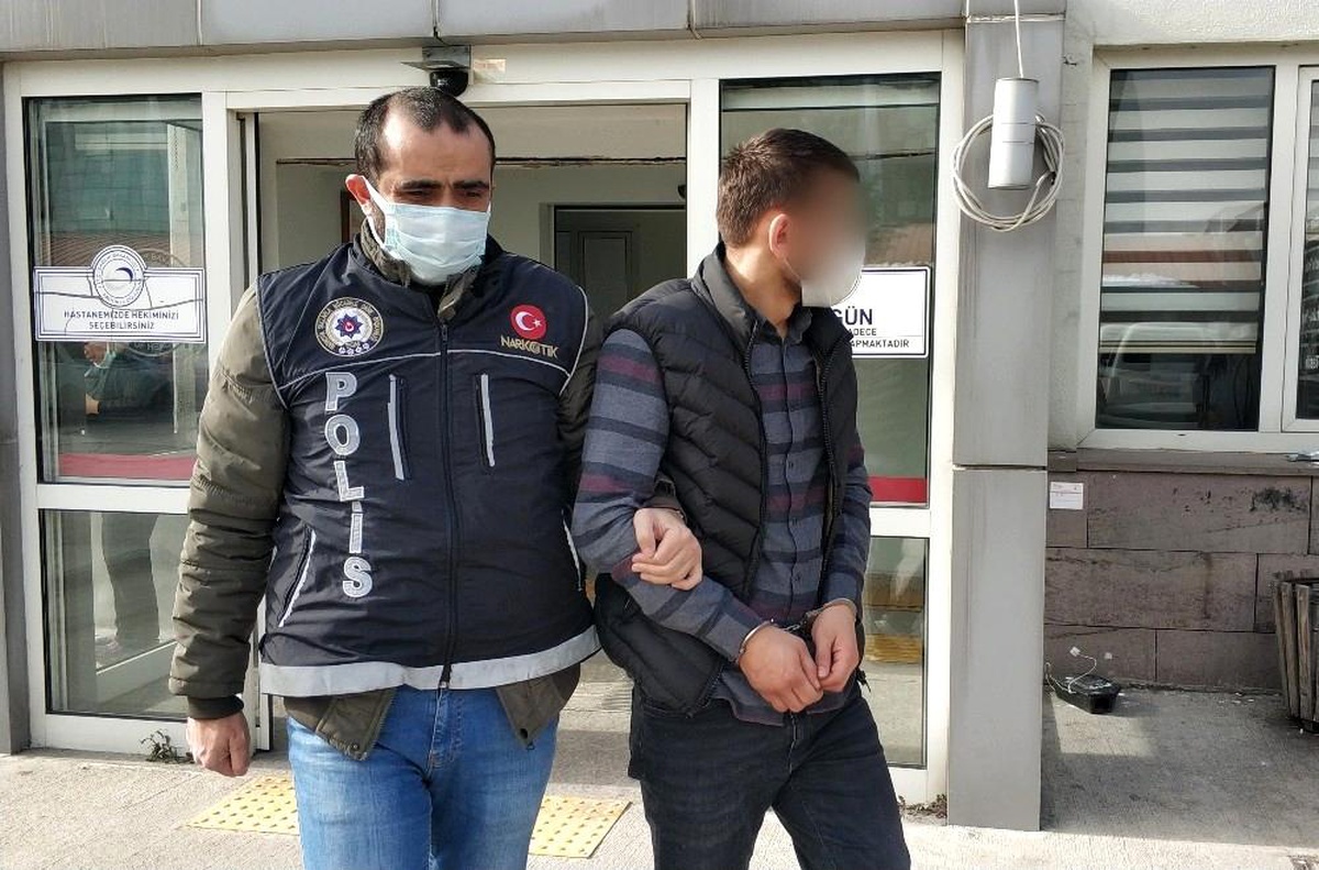 Uyuşturucu ticaretinden gözaltına alındılar