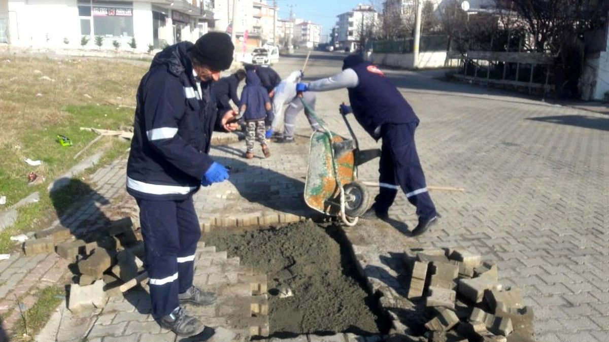 Ergene\'de yol ve kaldırım çalışmaları devam ediyor
