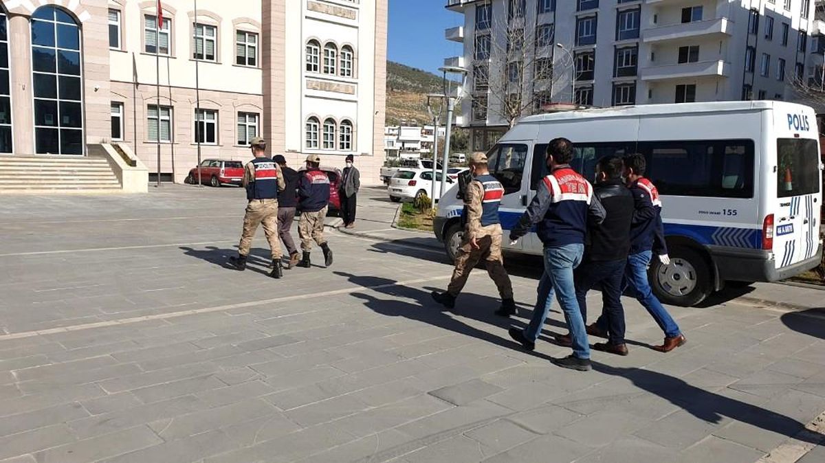 Kahramanmaraş\'ta DEAŞ operasyonu: 3 gözaltı