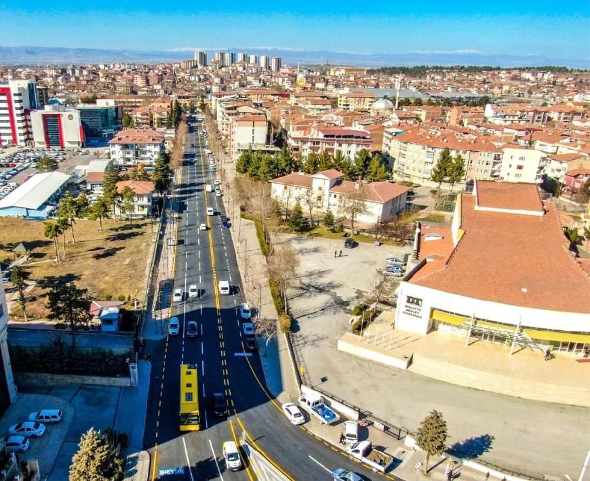Malatya\'da İstasyon Caddesi yenilendi