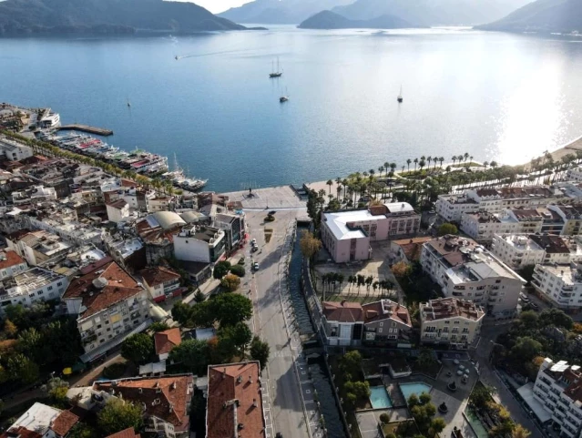 Marmaris'te turizm sezonu öncesi korona virüs mücadelesi toplantısı yapıldı