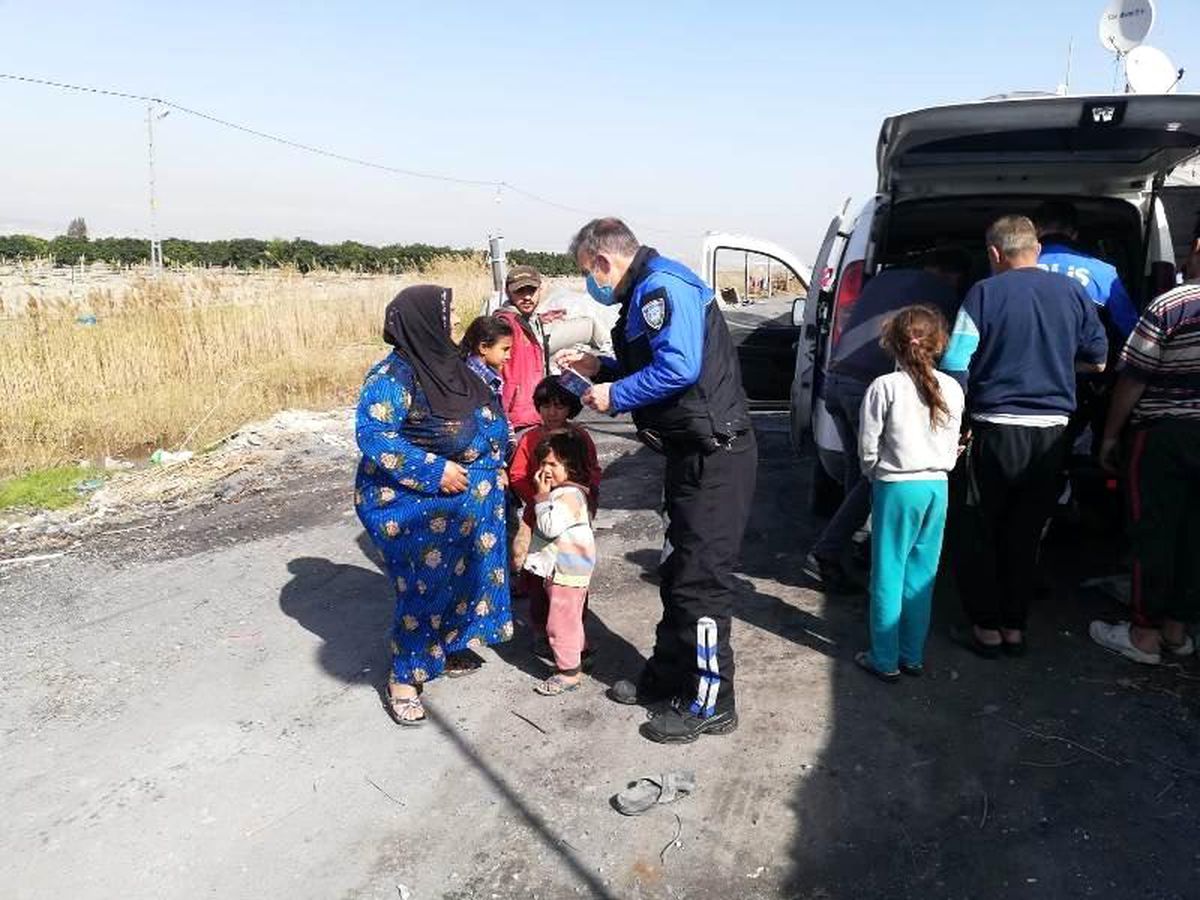 Son dakika haberi | Mersin polisi çocukları sevindirdi
