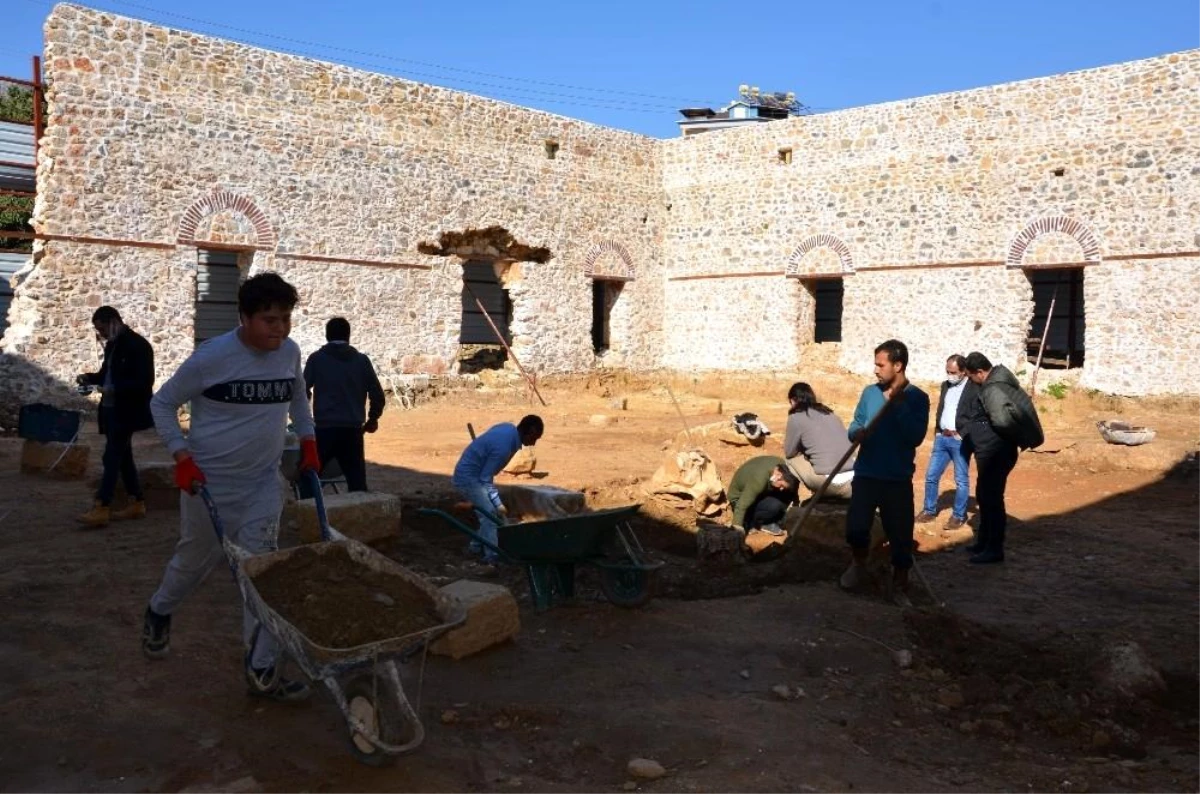 Alanya\'daki tarihi Gülevşen Camisi restore ediliyor