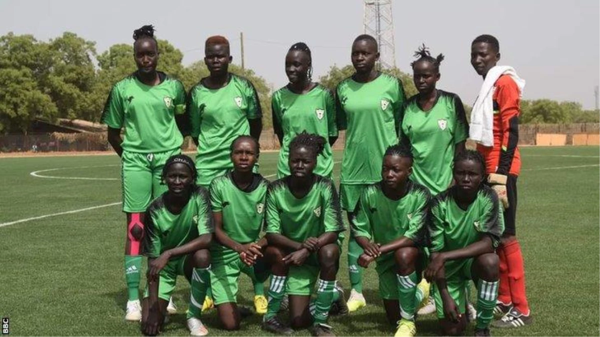 Dünyanın en yeni ülkesi Güney Sudan\'da kadın futbol ligi kuruldu: \'Futbol kadınlar için tabuydu, şimdi futbol oynayan kadınların sayısı artıyor\'