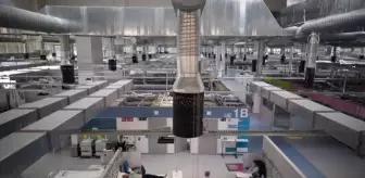 İspanya'da acı, kaos ve endişeye neden olan Kovid-19 salgını bir yılı geride bıraktı