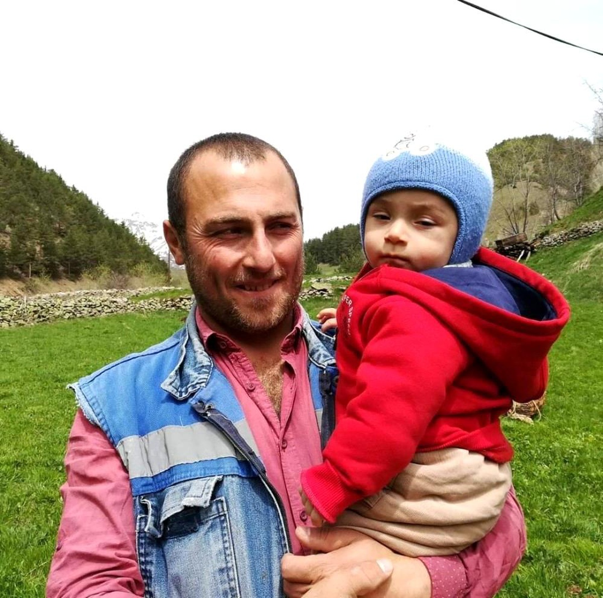 Patpat kazasında yaralandı, ambulans helikopterle Erzurum\'a sevk edildi