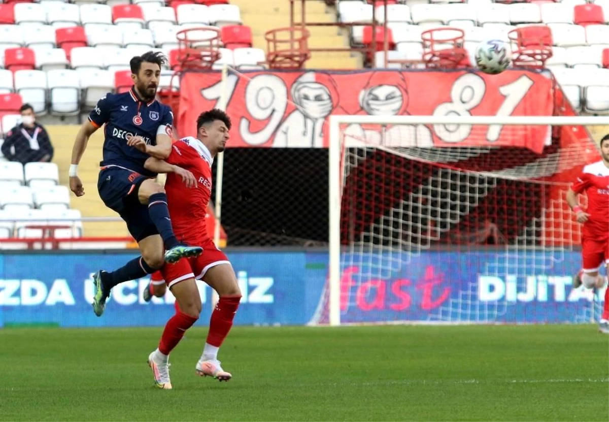 Süper Lig: FT Antalyaspor: 0 - Medipol Başakşehir: 0 (Maç sonucu)