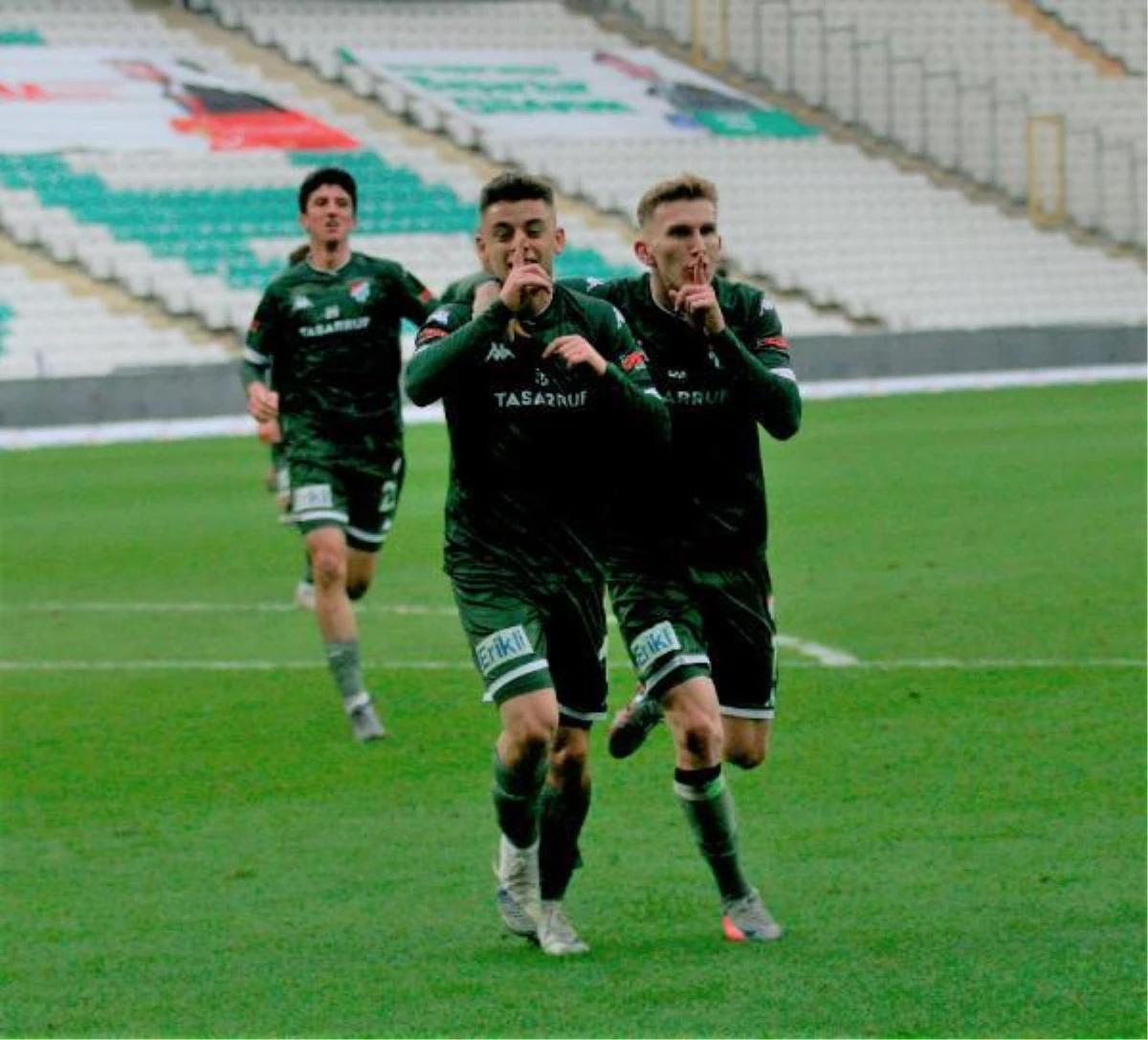 Akhisarspor: 3-2