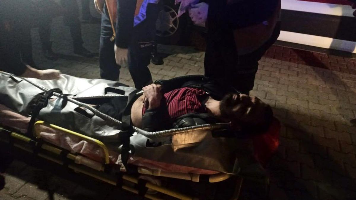 Alacak-verecek meselesinde silahlar konuştu: 2 yaralı